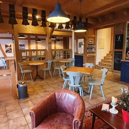 The Aarburg & Cafe Ιντερλάκεν